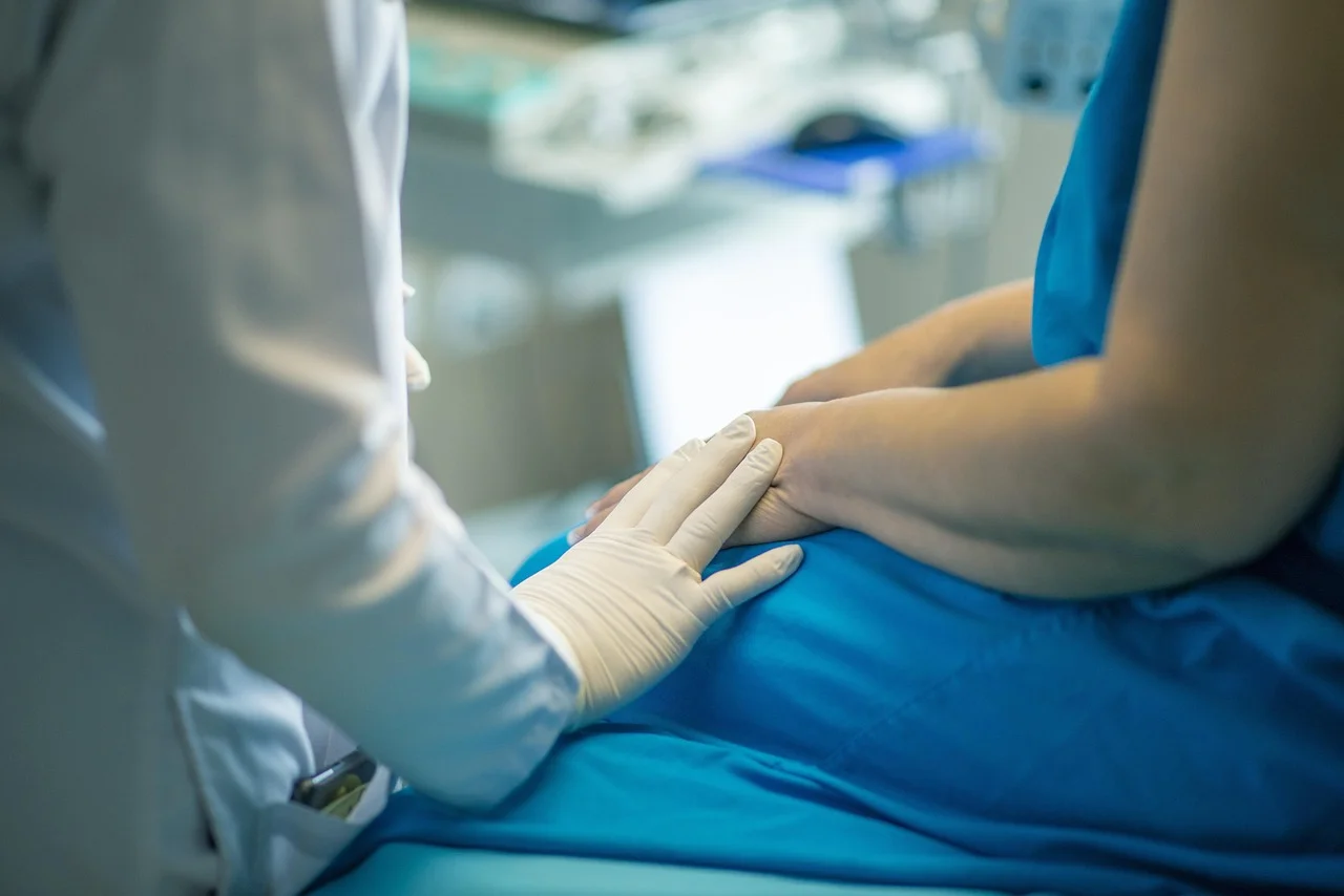 Polski lekarz w UK: stomatologia, dermatologia i ginekologia w Coventry i Corby